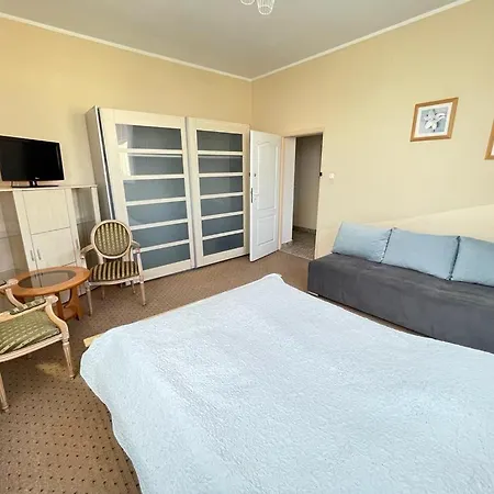 Kunterbunt Smiesznotka 3* Puck