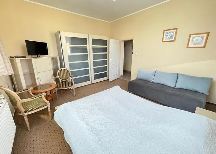 Kunterbunt Smiesznotka 3* プツク